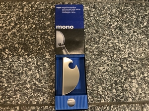 Mono Cappo - flessenopener voor de muur